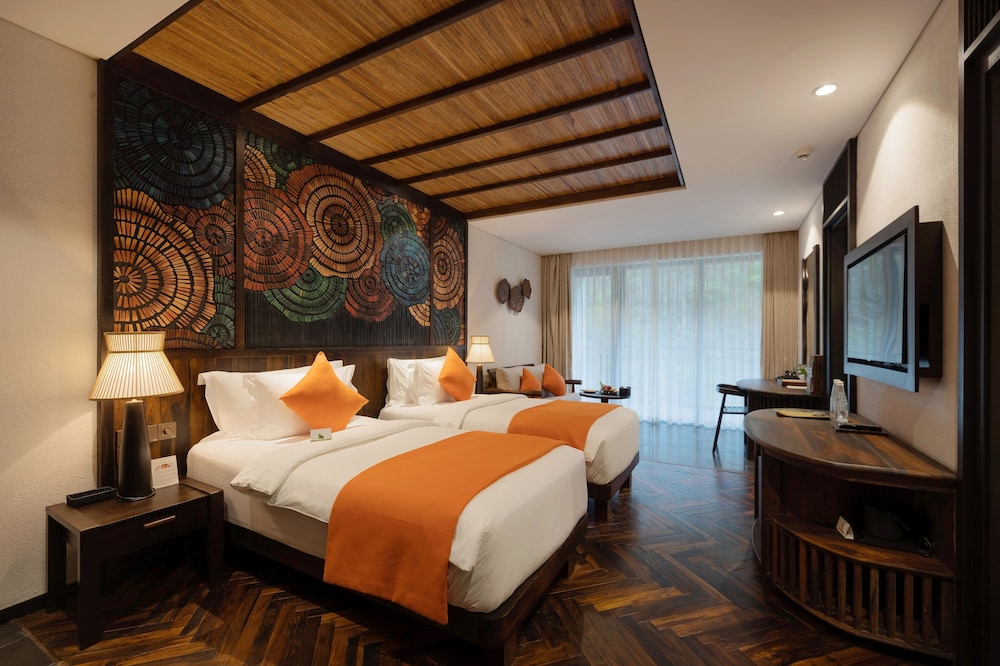 Deluxe Mountain View with Children Themed Room photo 1