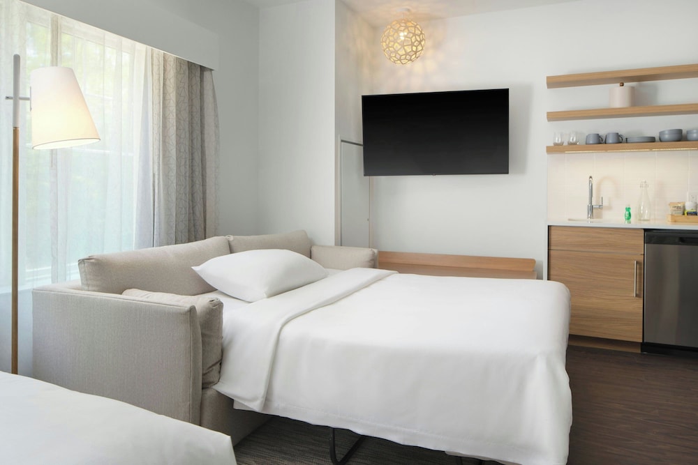 Suite, 1 Bedroom photo 3