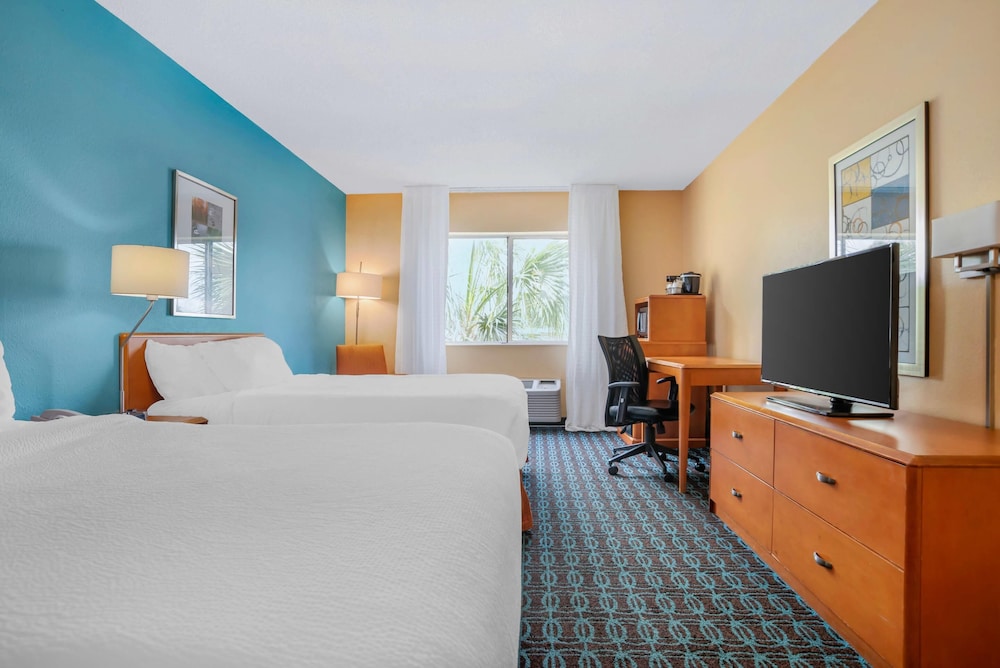 Room, 2 Double Beds, Accessible, Non Smoking - Photo 4