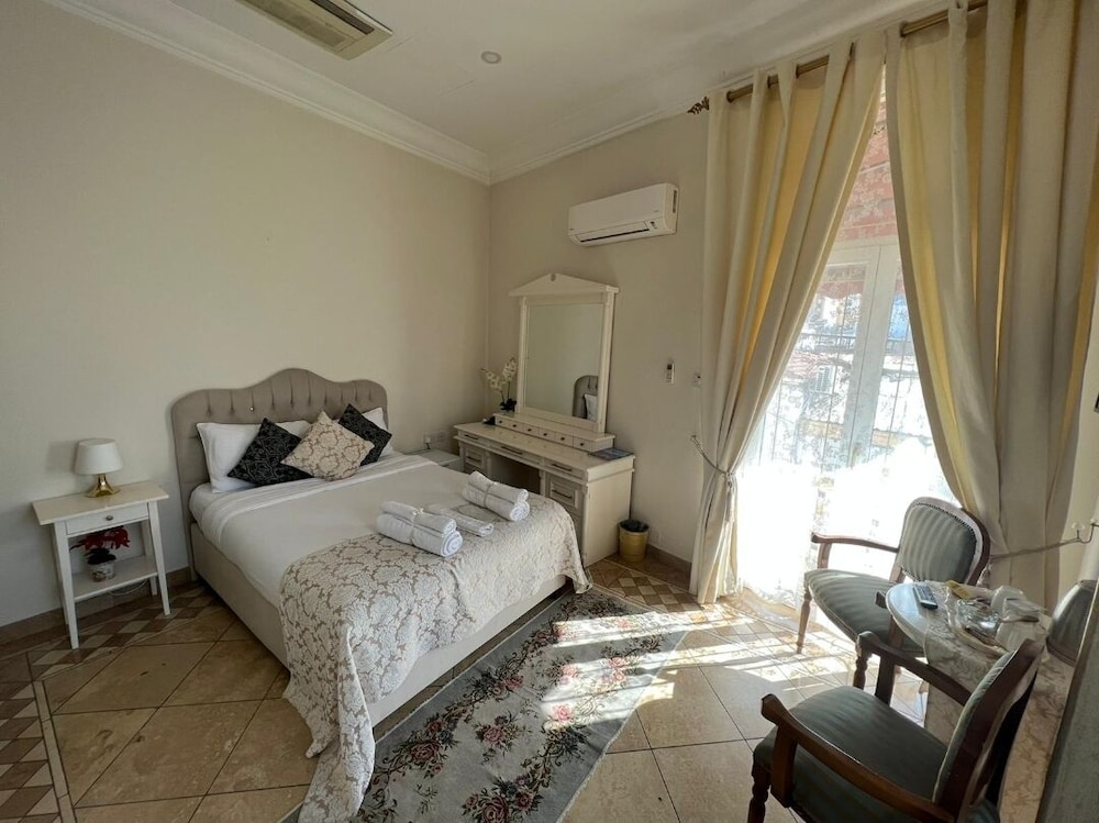 Elite Double Room photo 1