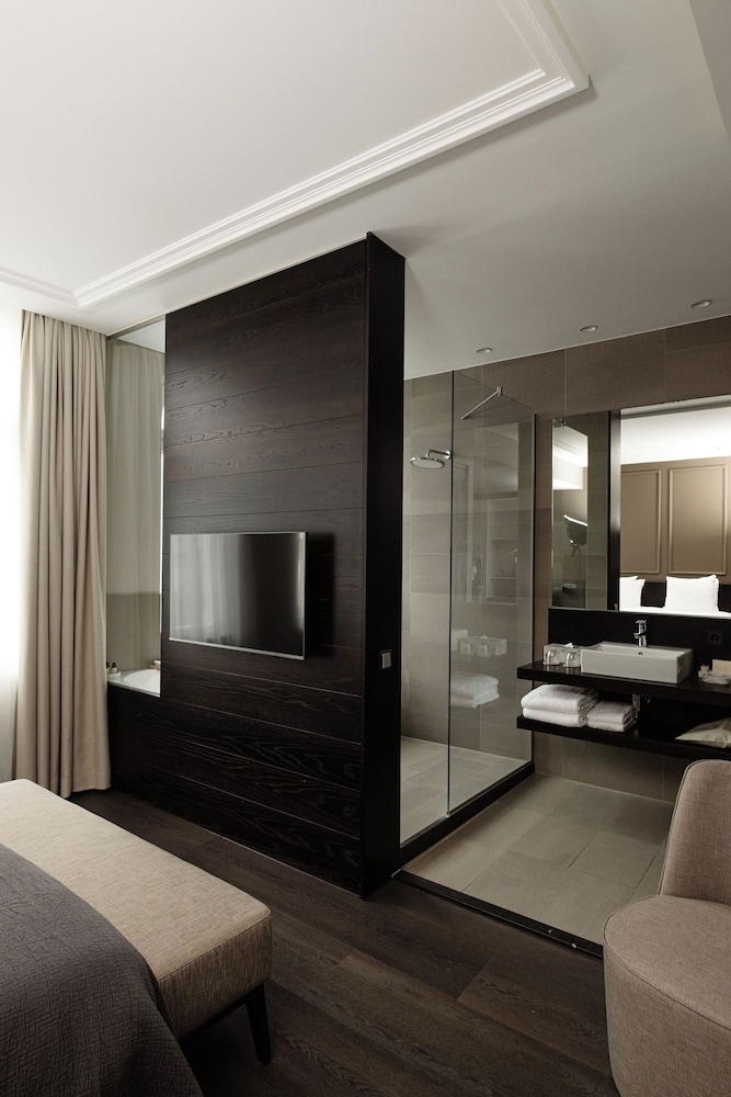 Premium Deluxe Room photo 2
