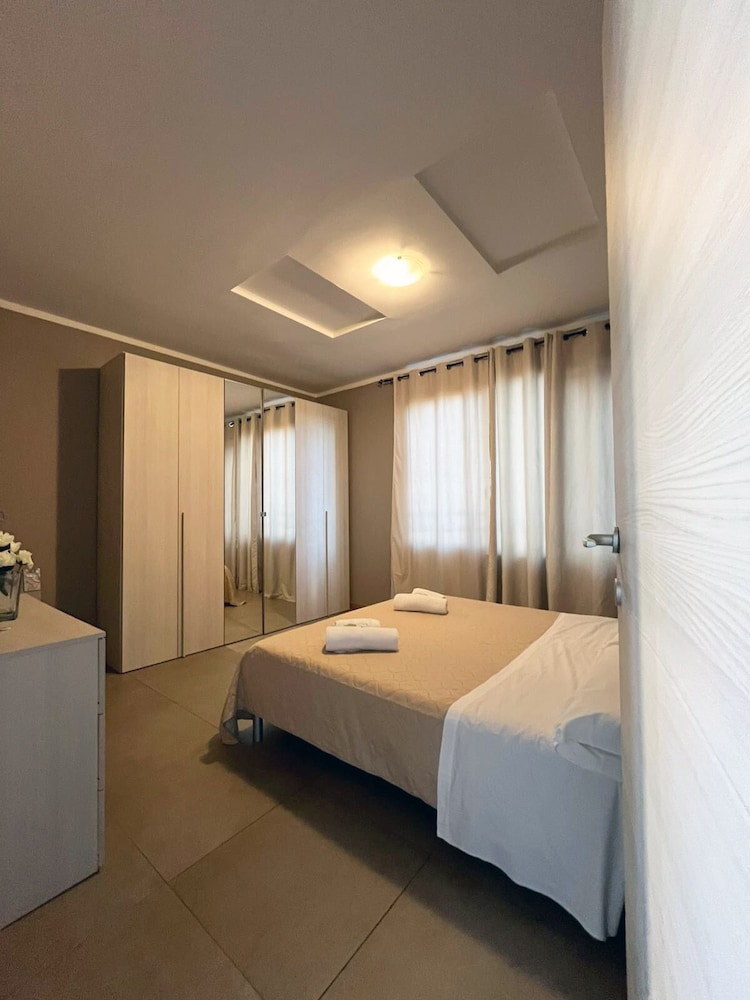 Deluxe Condo
