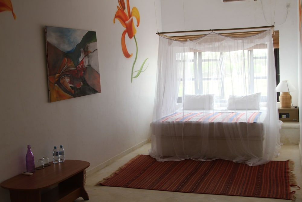 Standard Double Room, Multiple Beds, Terrace, Garden Area photo 3