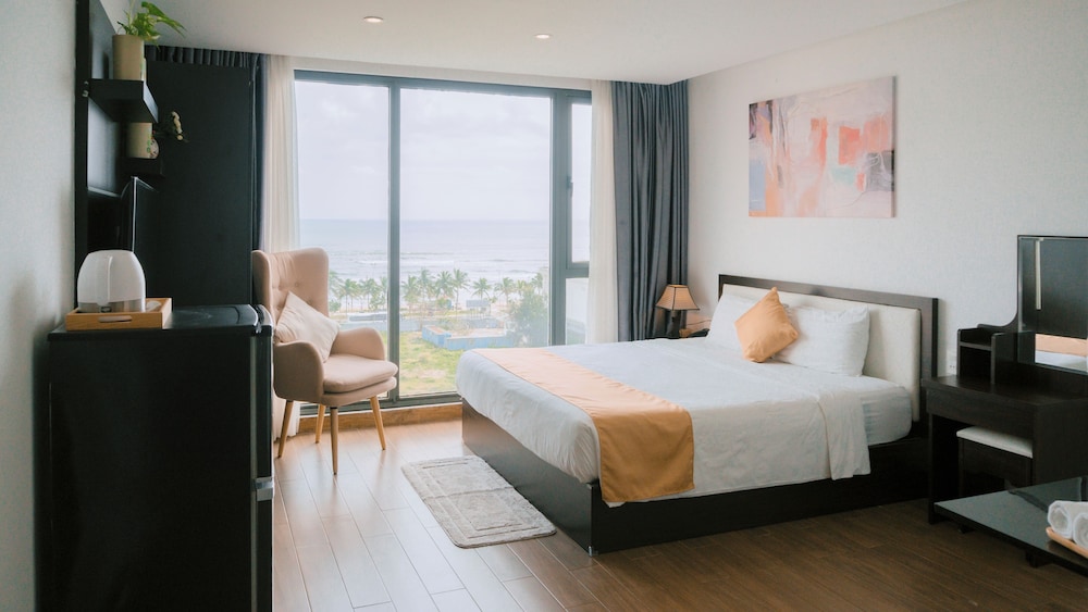 Deluxe Double Room, Beach View