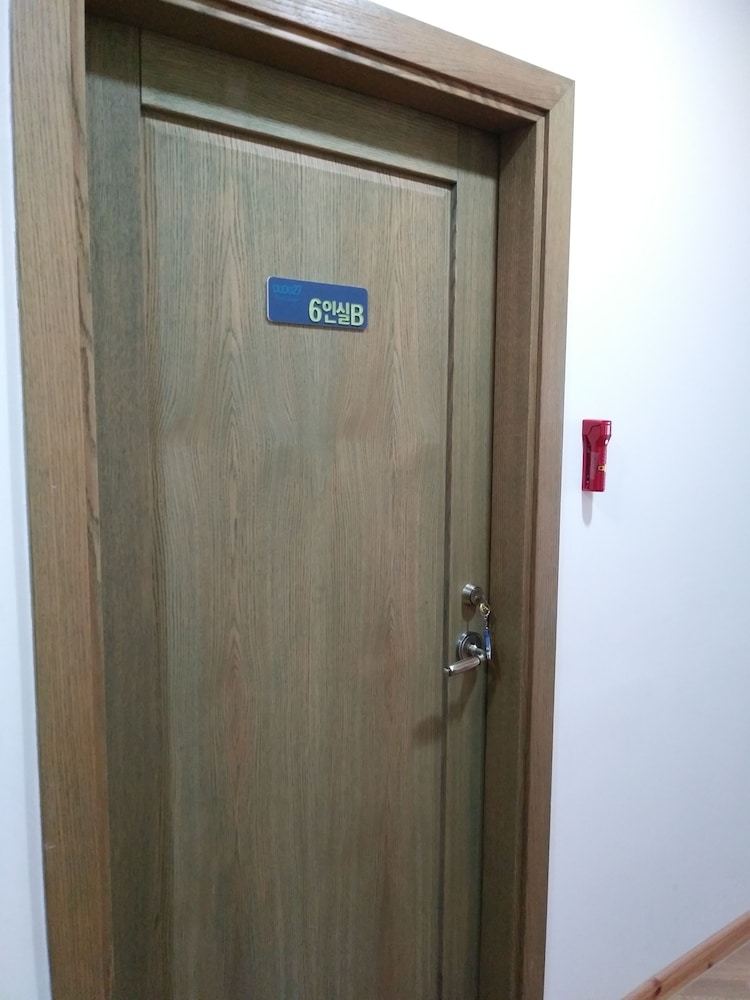 Private Unit, 3 Bedroom, 3 Bathroom, Sleeps 16 photo 2