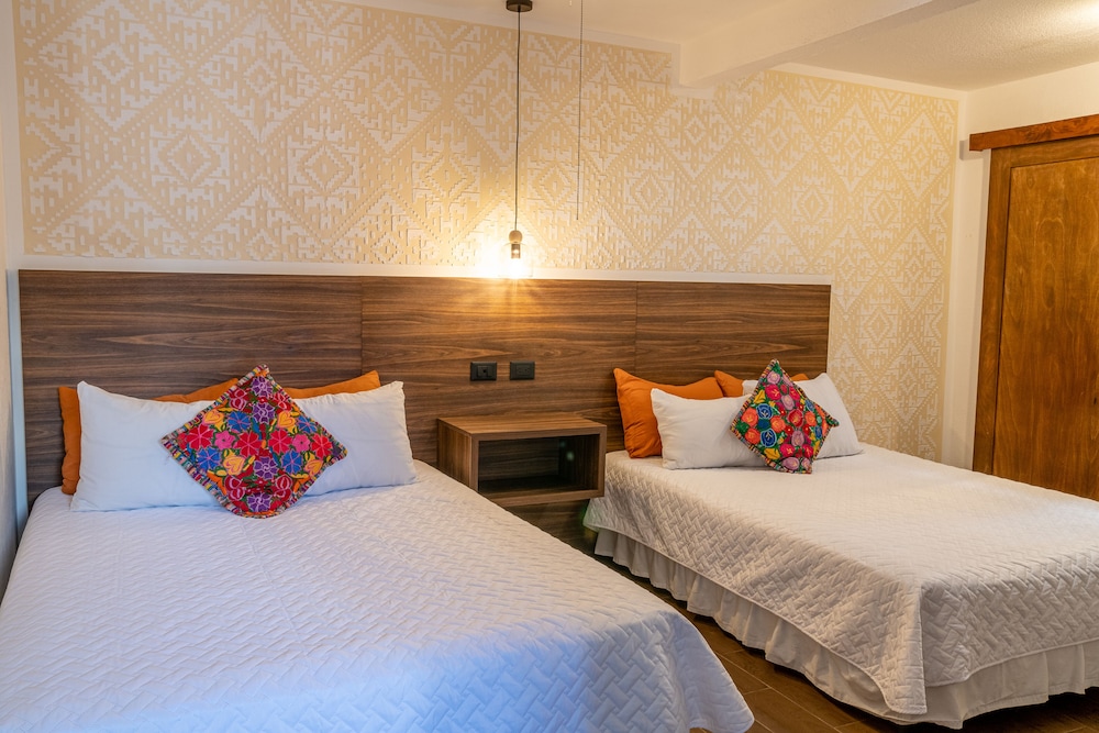 Comfort Double Room, Private Bathroom, Courtyard Area photo 1