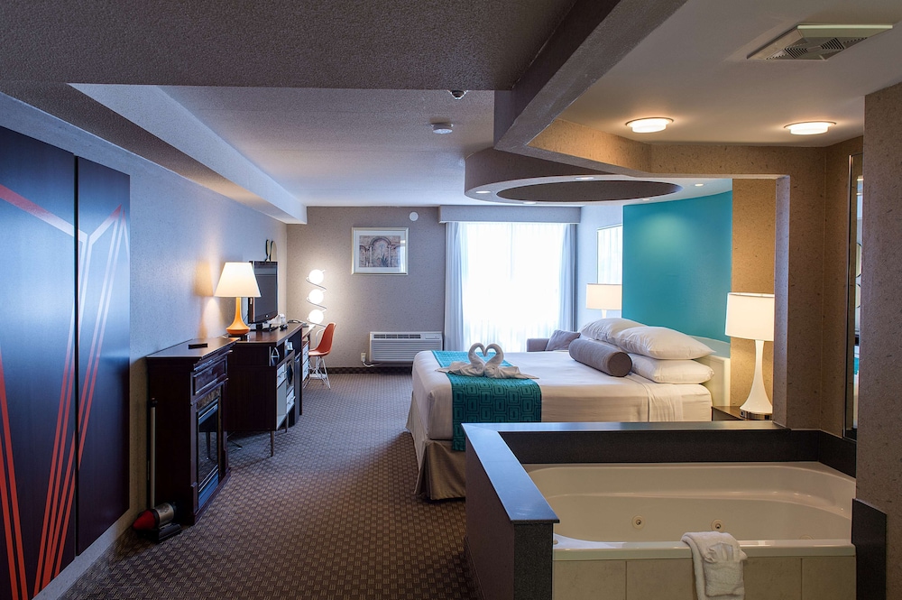 Superior Suite, 1 King Bed, Non Smoking, Fireplace