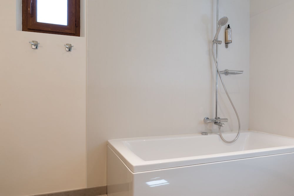 Superior Room - Photo 8