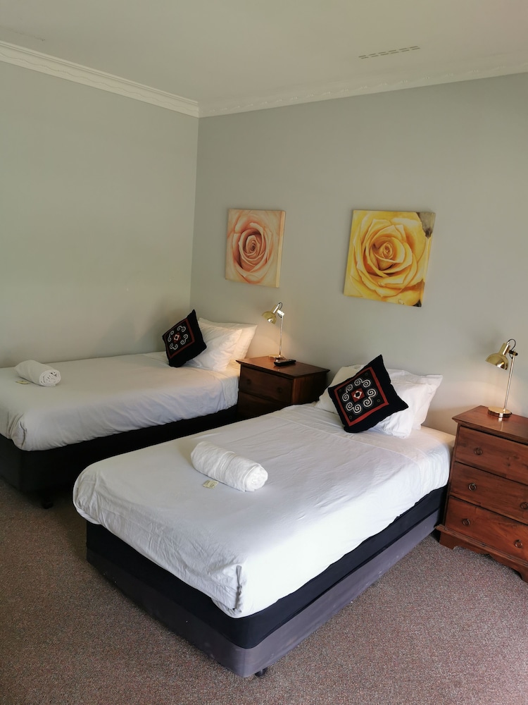 Economy Double or Twin Room photo 1