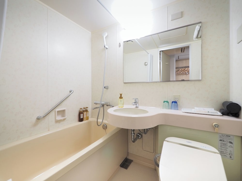 Standard Double Room, Non Smoking - Photo 5