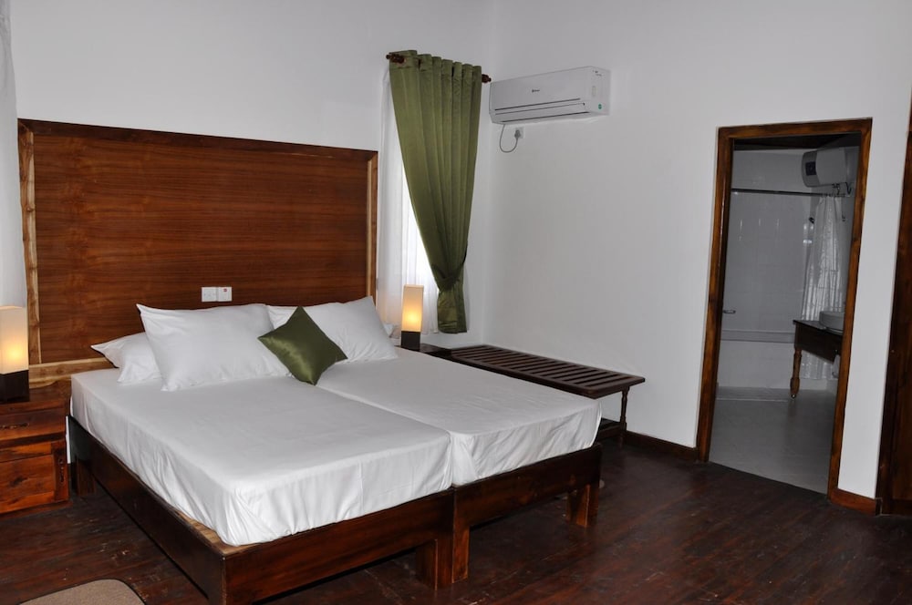 Deluxe Twin Room, Garden View, Garden Area photo 2