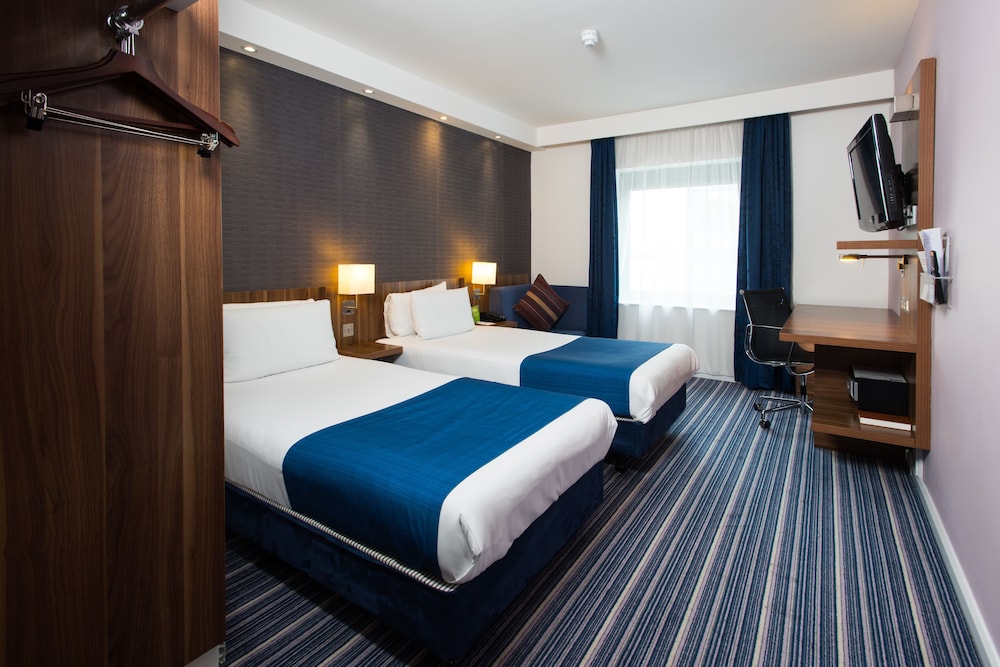 Standard Room (with Free Hot Breakfast) photo 1