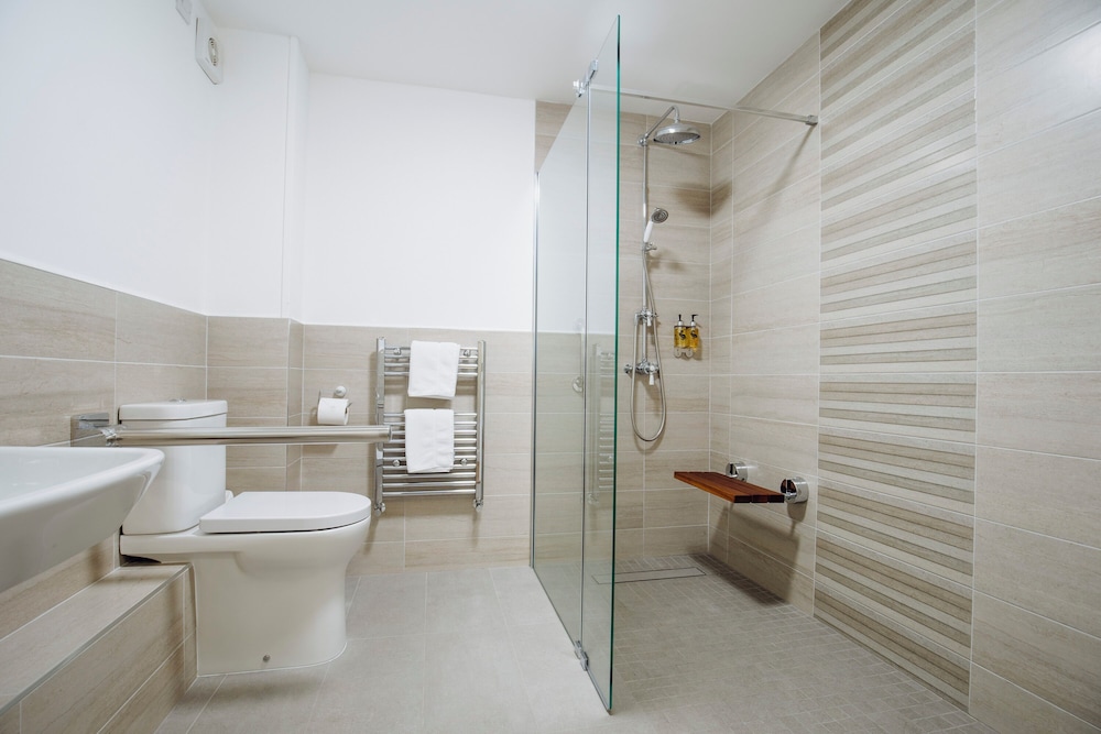Twin Room, Accessible photo 3