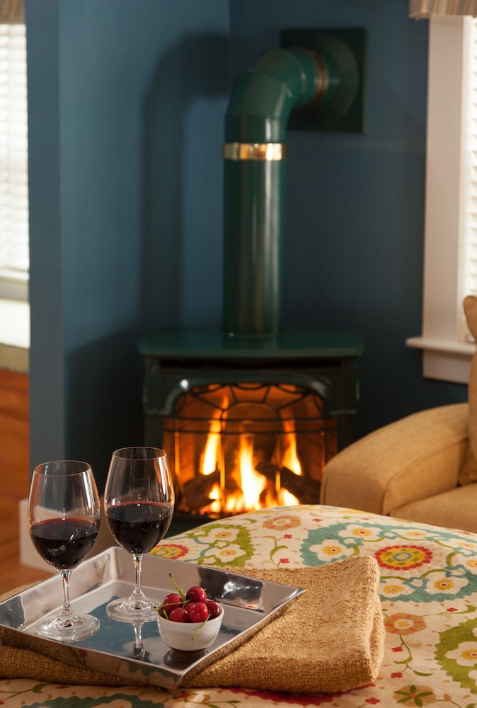 Bickford Suite photo 3