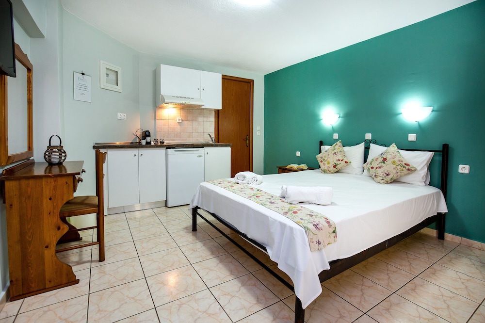 Studio, 1 Double Bed, Non Smoking photo 2