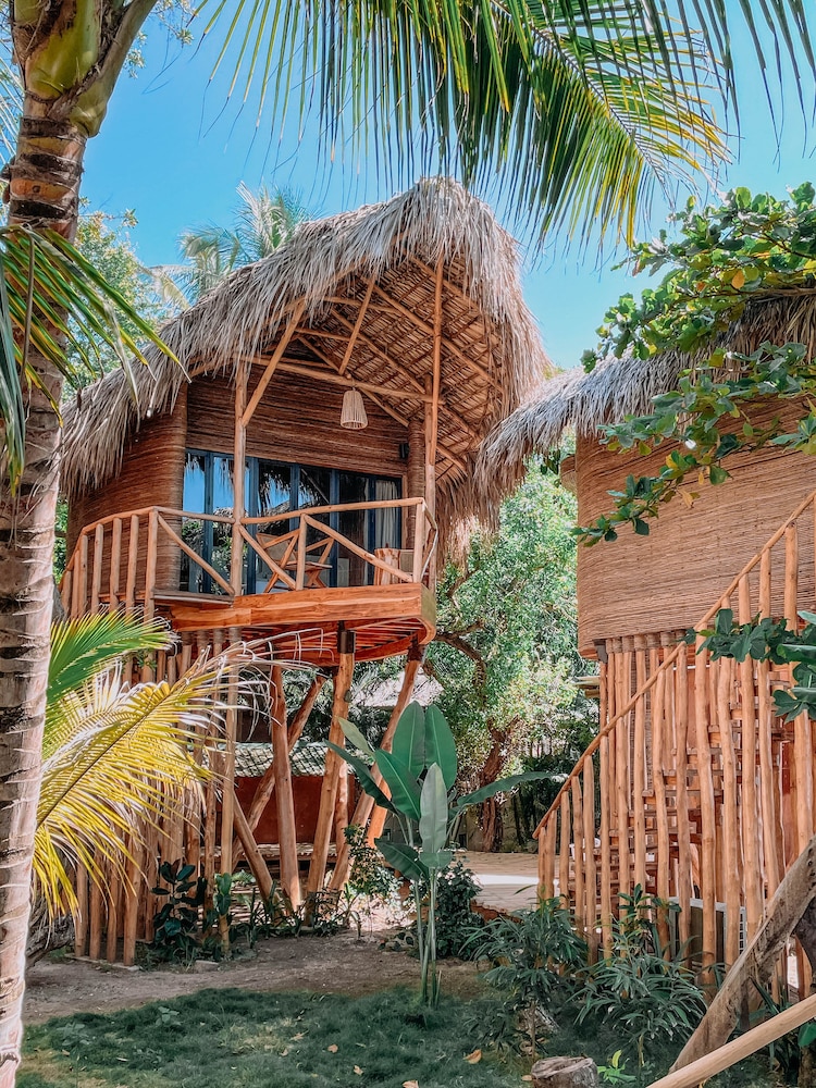 Ocean View Treehouse