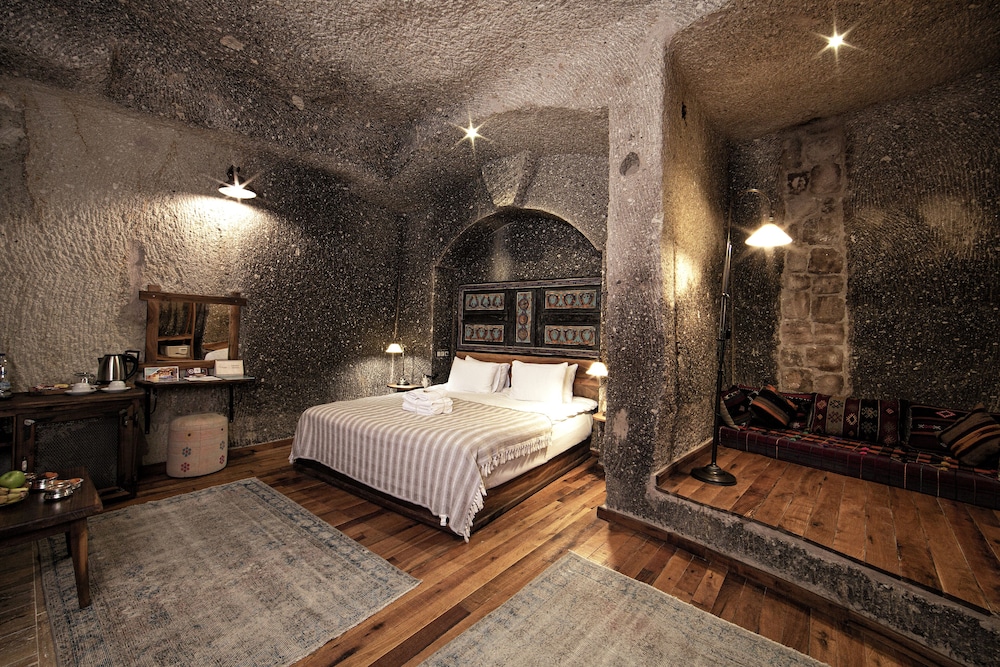 Suite - Photo 6
