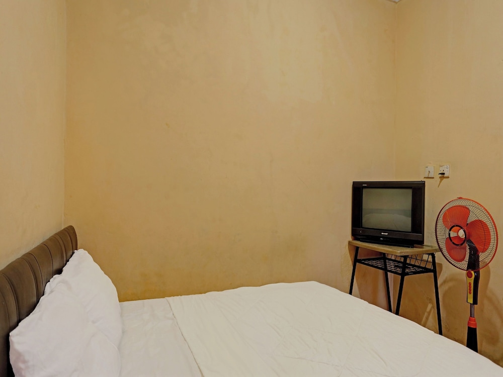 Economy Double Room photo 2