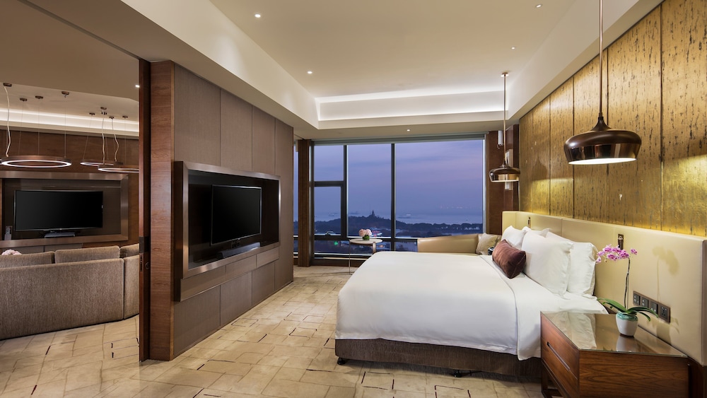 Suite, 1 Bedroom, River View