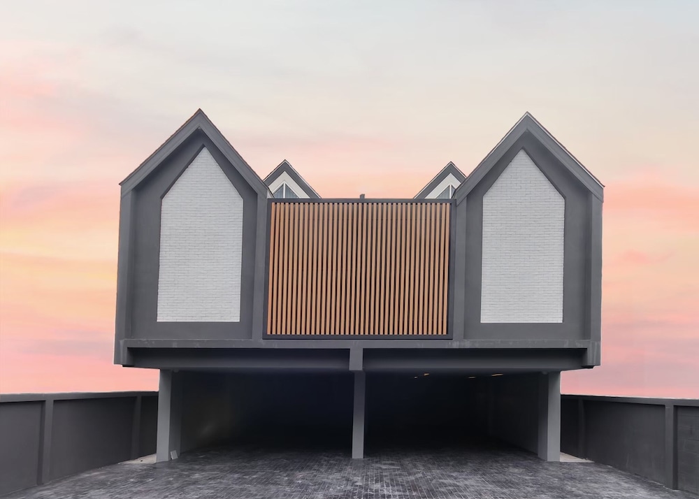 Villa House