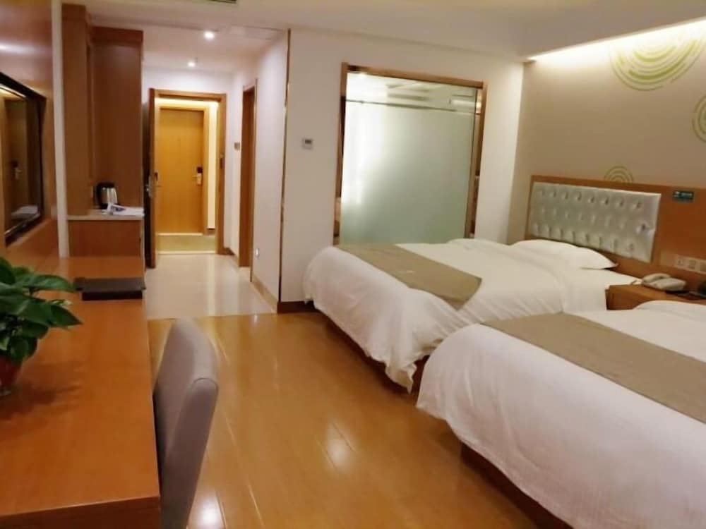 Superior Twin Room photo 2