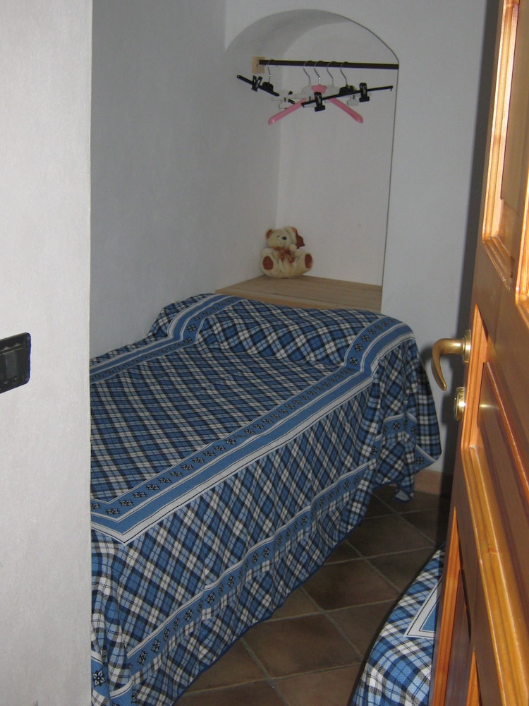 Classic Apartment, 2 Bedrooms photo 1