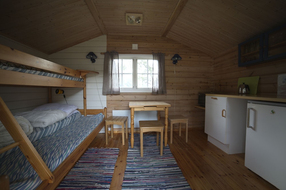 Cabin, Shared Bathroom (10) photo 1