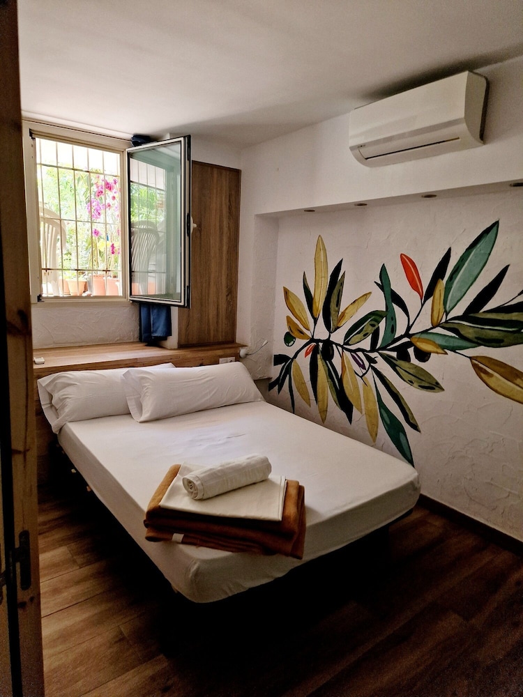 IVY Private Room for 6 People photo 2