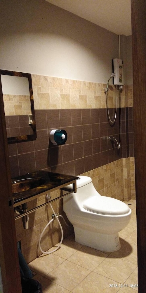 Standard Room photo 2