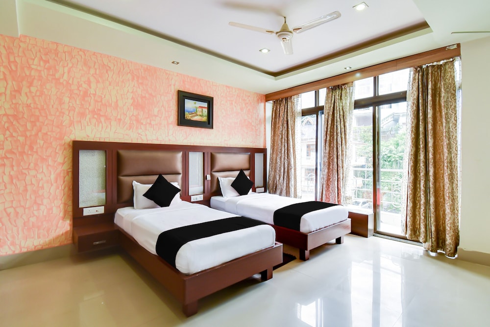 Double Or Twin Room photo 3