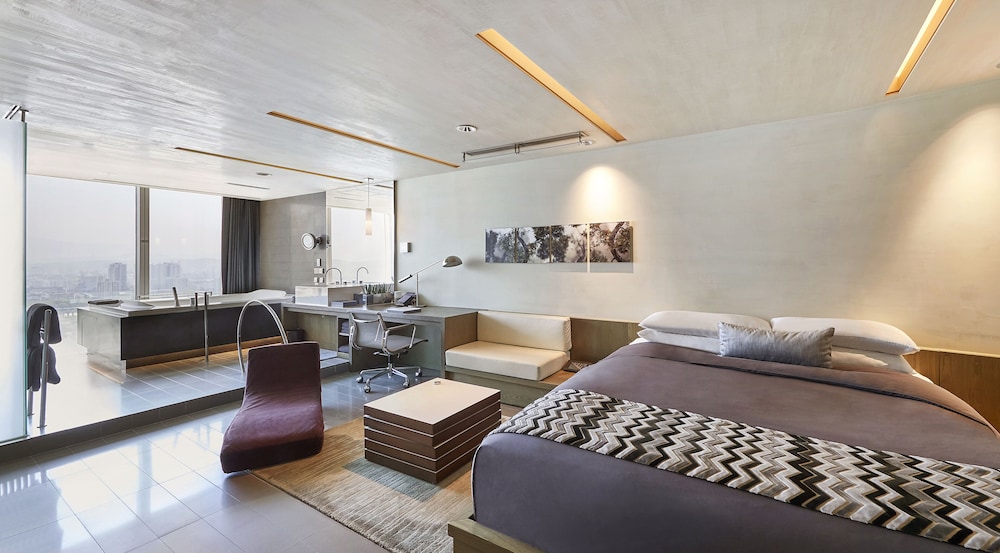 Spa Deluxe Double Room, River View