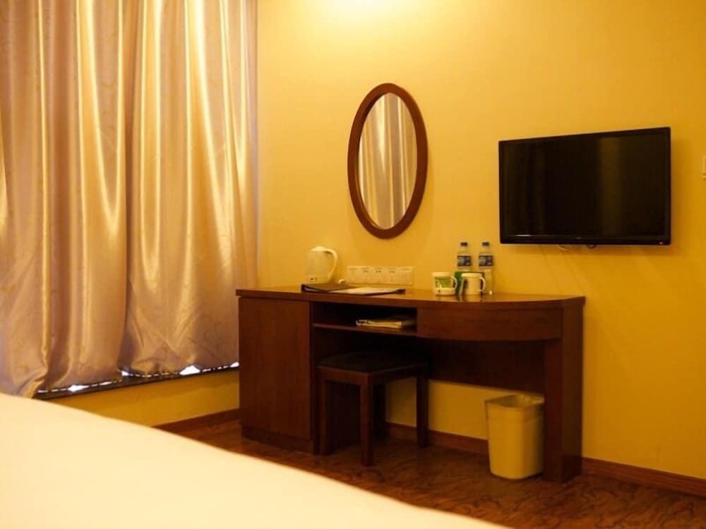 Standard Twin Room photo 3