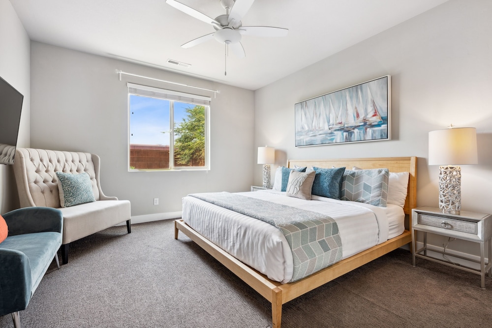 House, Multiple Bedrooms photo 3