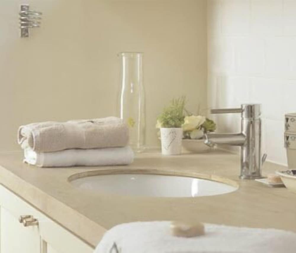 Suite, 1 Bedroom photo 3