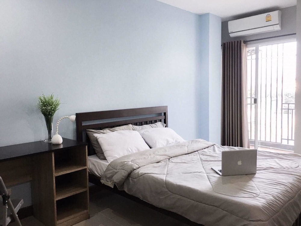 Standard Room - Photo 1