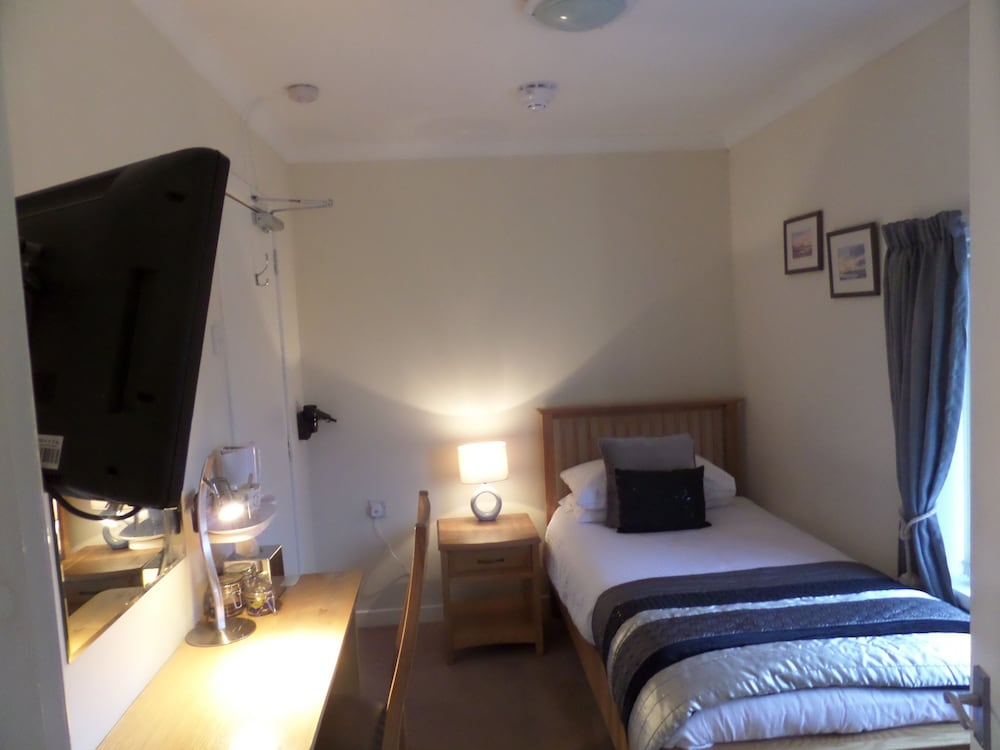 Single Room, Ensuite photo 1