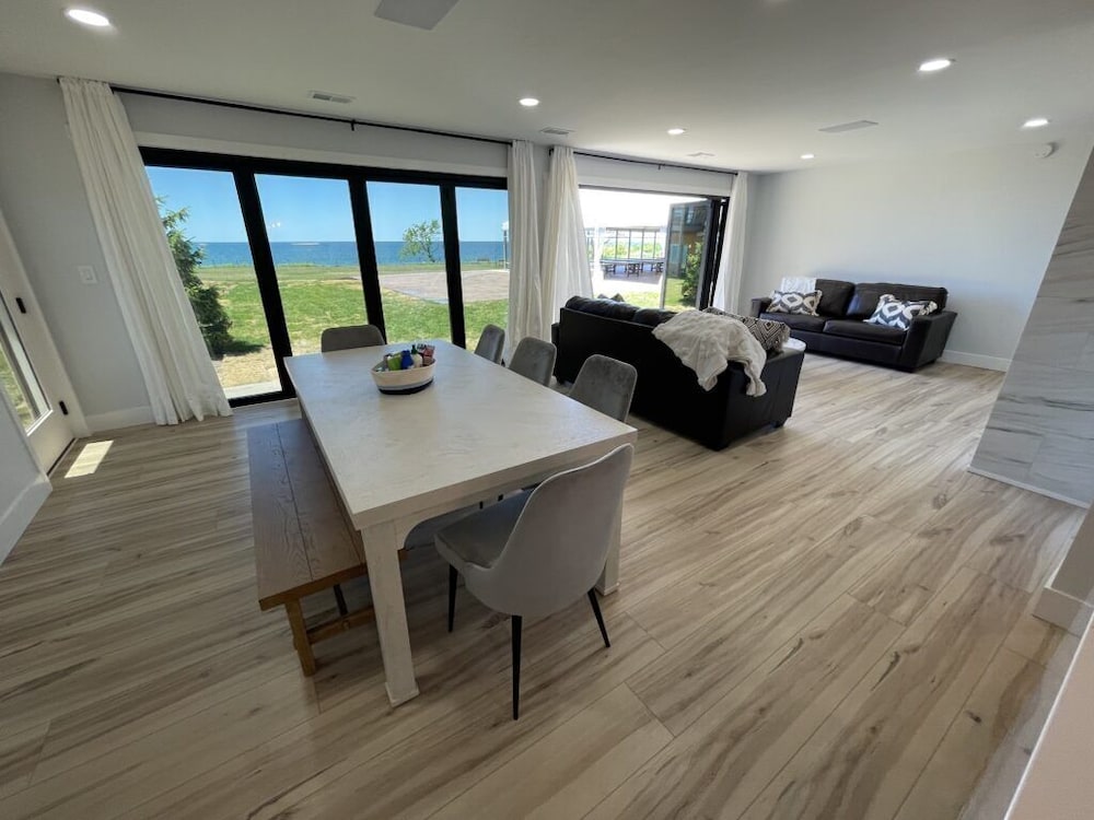 Luxury Villa photo 2
