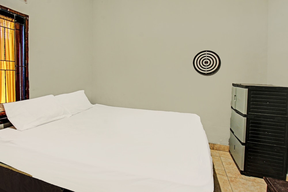 Economy Double Room - Photo 6