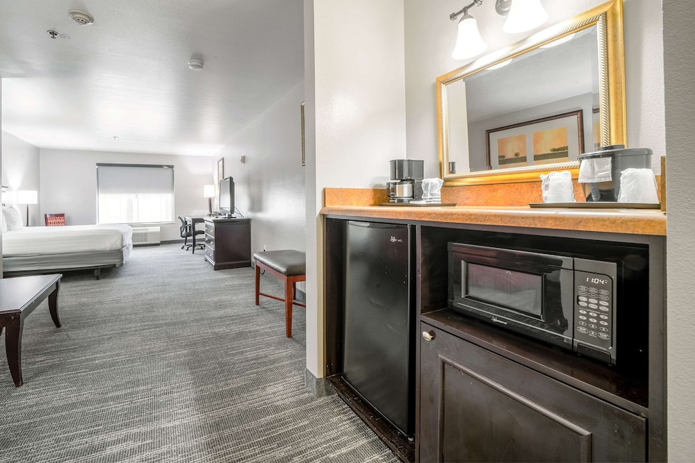 Suite, 1 Bedroom, Non Smoking - Photo 8