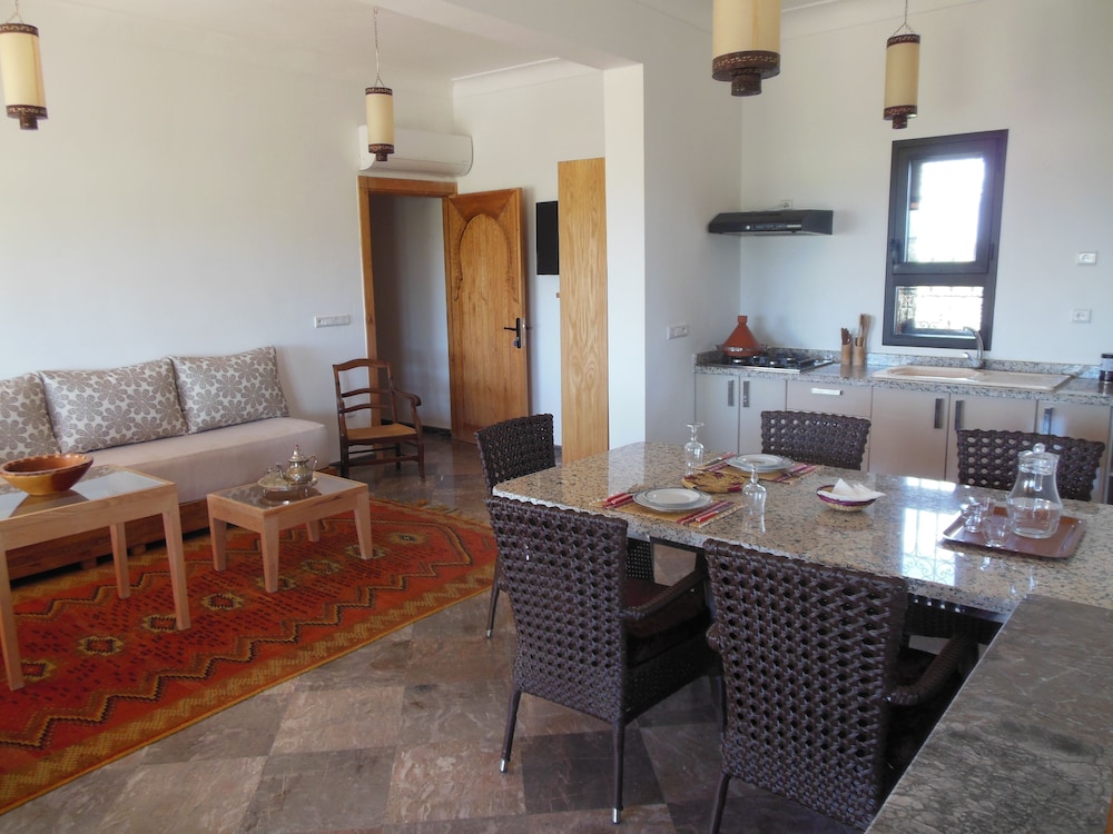 Luxury Villa, 1 Bedroom, Garden View photo 3