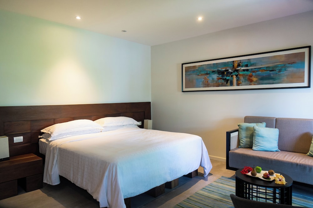 Room, 1 King Bed (Island View, Plunge Pool, Adults Only) photo 12