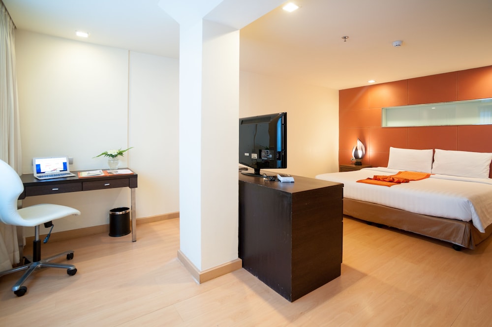 One Bedroom Executive Suite photo 1
