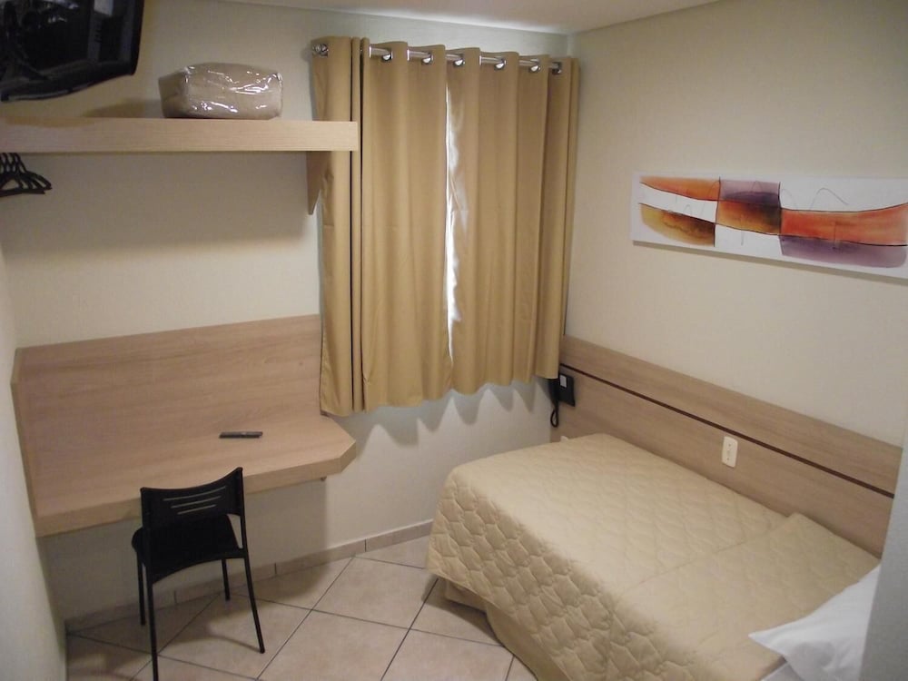 Deluxe Double Room Single Use photo 1