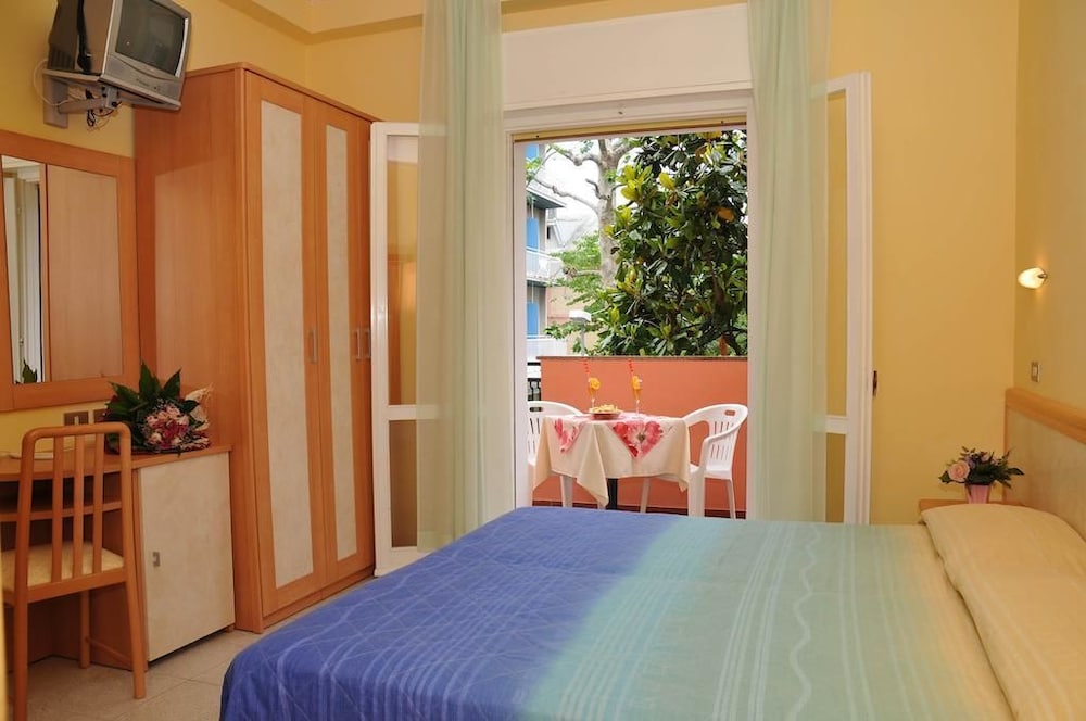 Double Room, Balcony