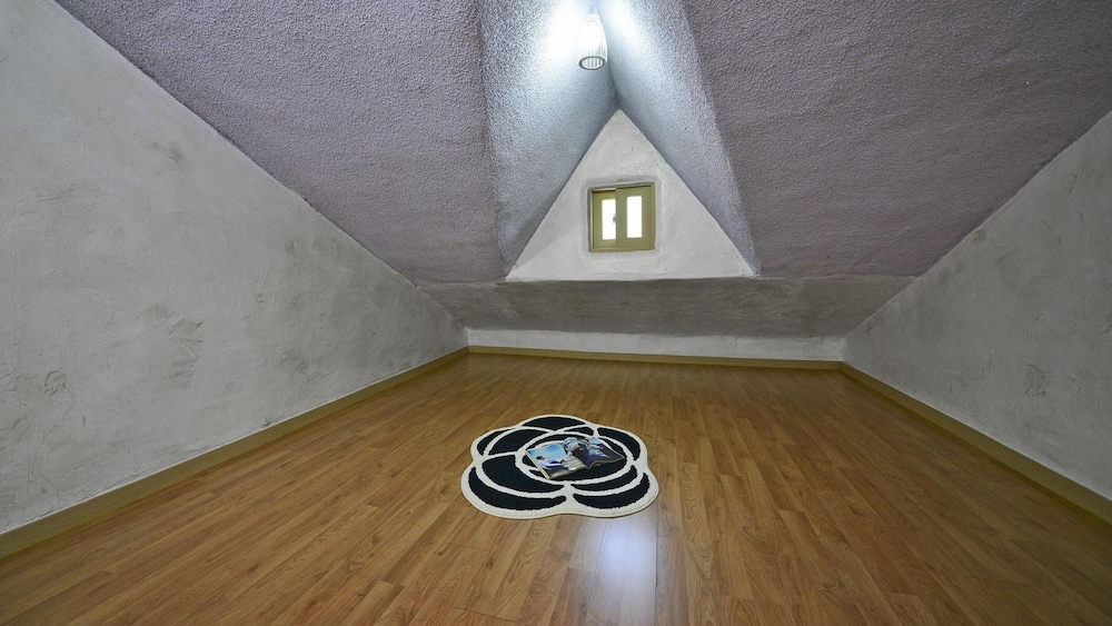 Basic Room, 1 Bedroom (Goldlemontime 202) - Photo 3