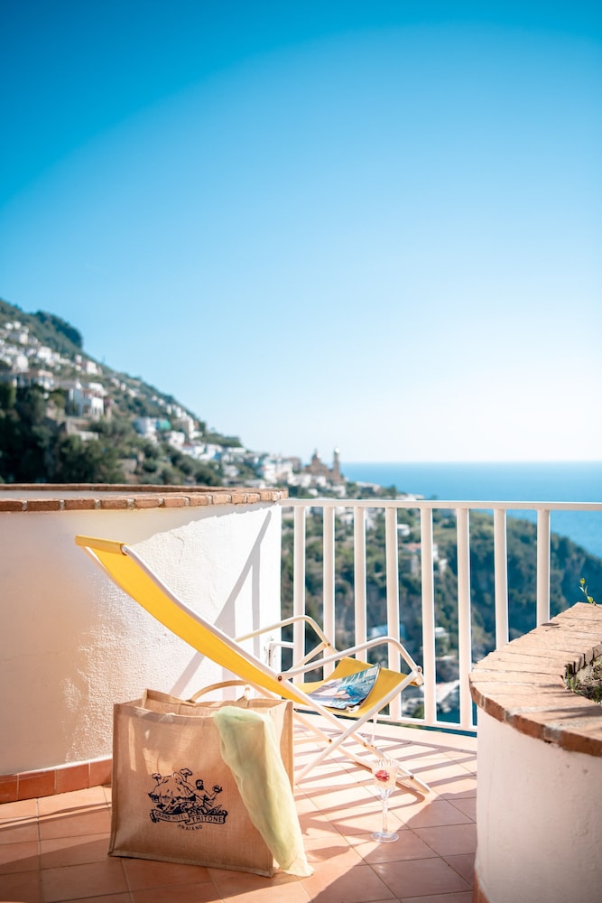 Deluxe Double Room, Balcony, Sea View - Photo 9