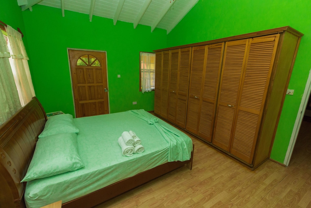 Deluxe Double Room (Valley View) photo 1