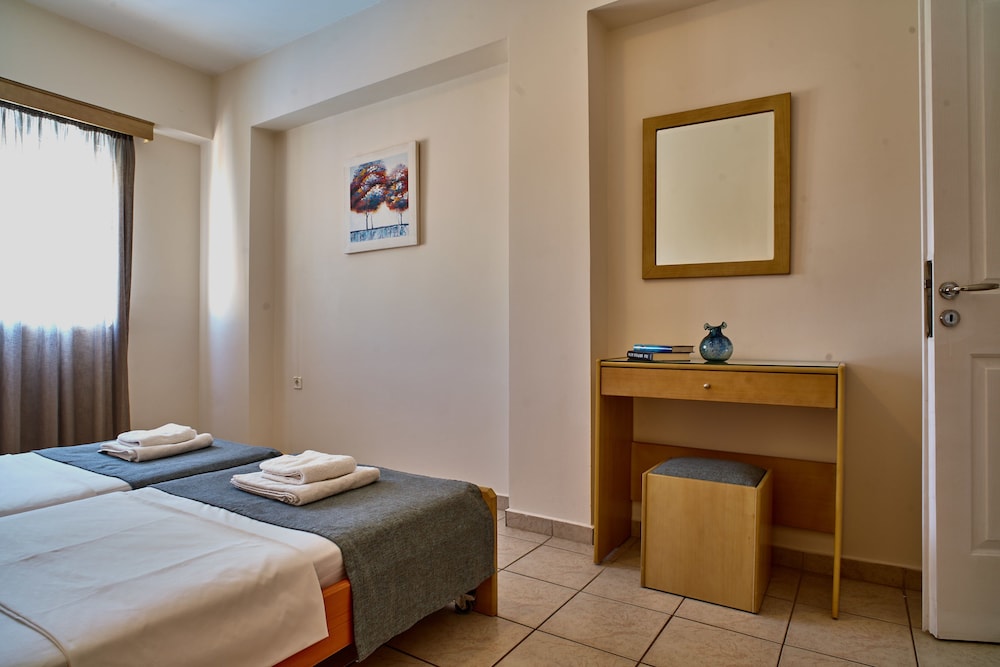 Family Apartment - Photo 4