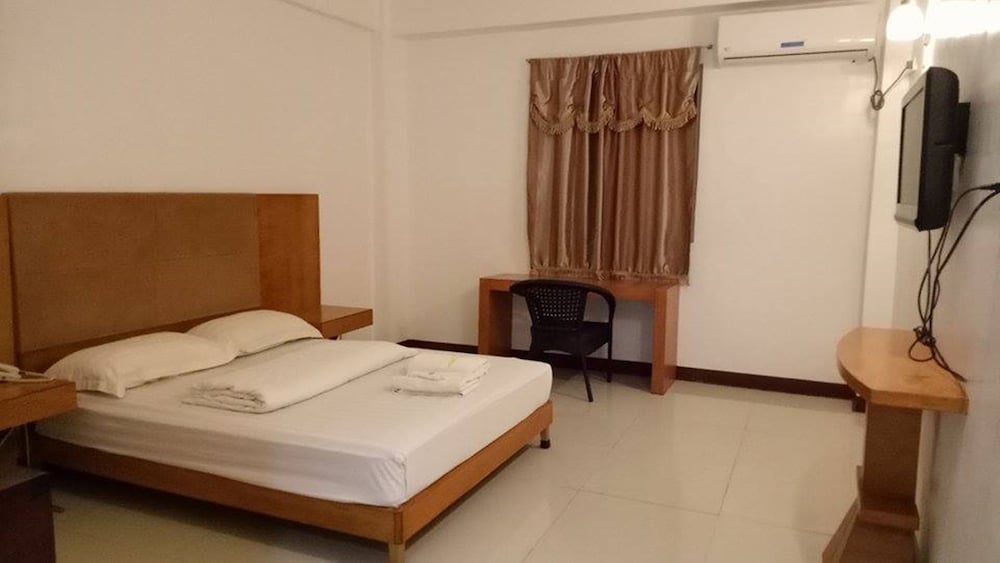 Queen Suite