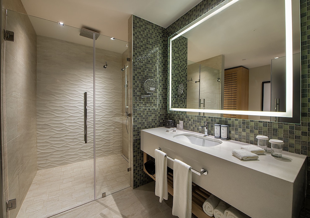 Adults King - Swim Up Junior Suite photo 3